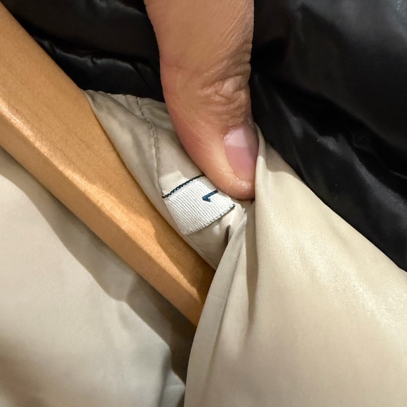 Authentic Moncler Black Puffer Jacket – Size S – Certilogo Verified - Picture 7 of 8